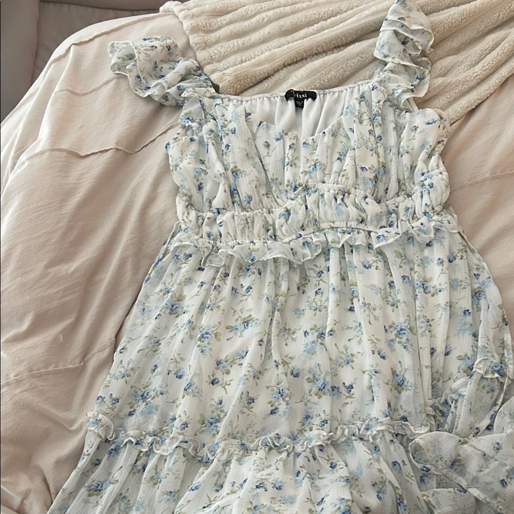 Trixxi Blue and White Floral Womens Dress